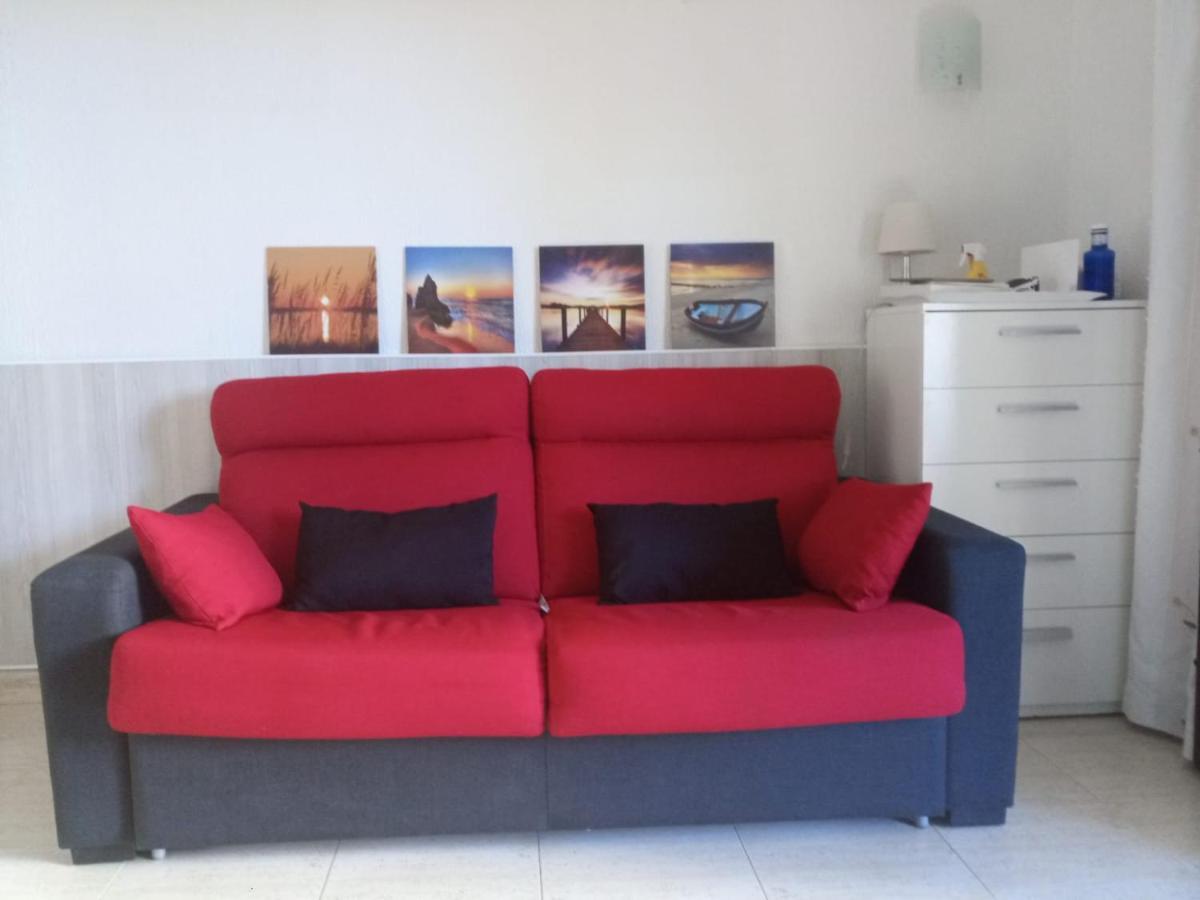 Apartamento En La Playa Miami Playa Bagian luar foto